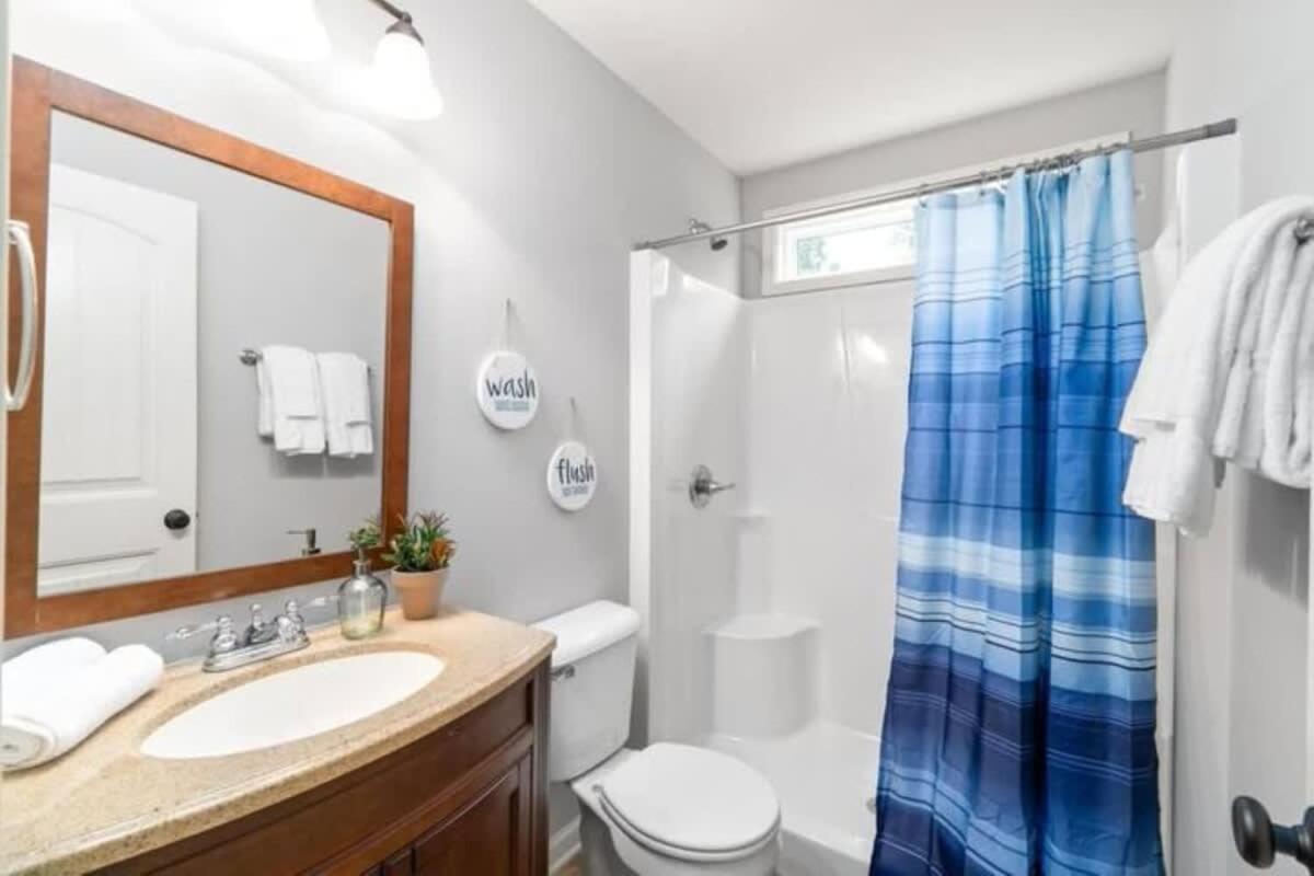 Apartamento The Campbell Carriage House Clarksville Exterior foto