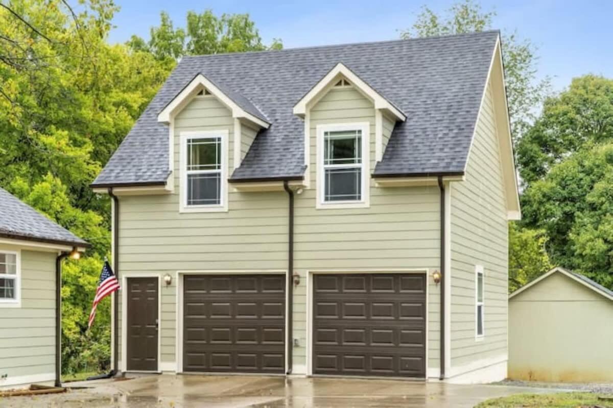 Apartamento The Campbell Carriage House Clarksville Exterior foto
