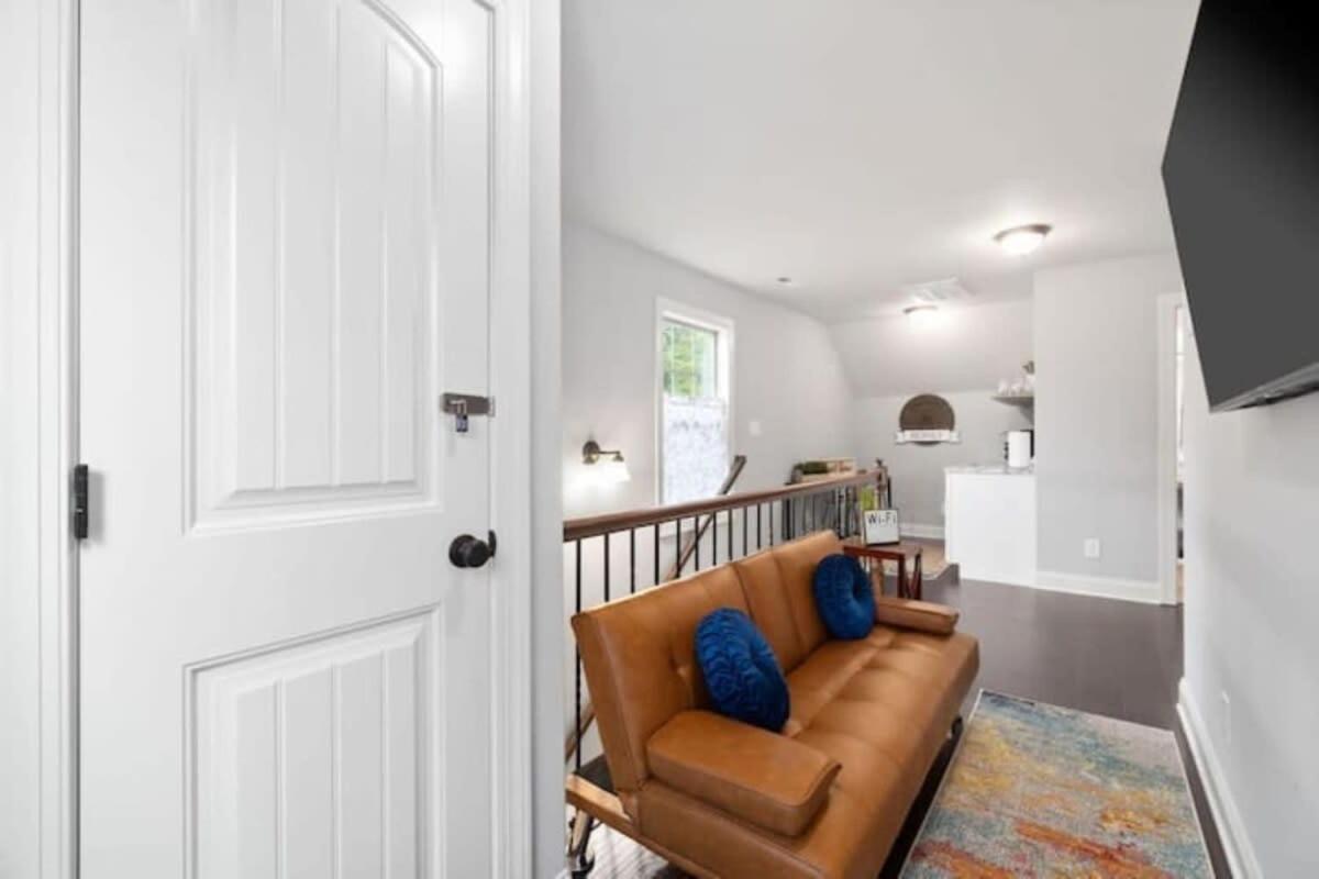 Apartamento The Campbell Carriage House Clarksville Exterior foto